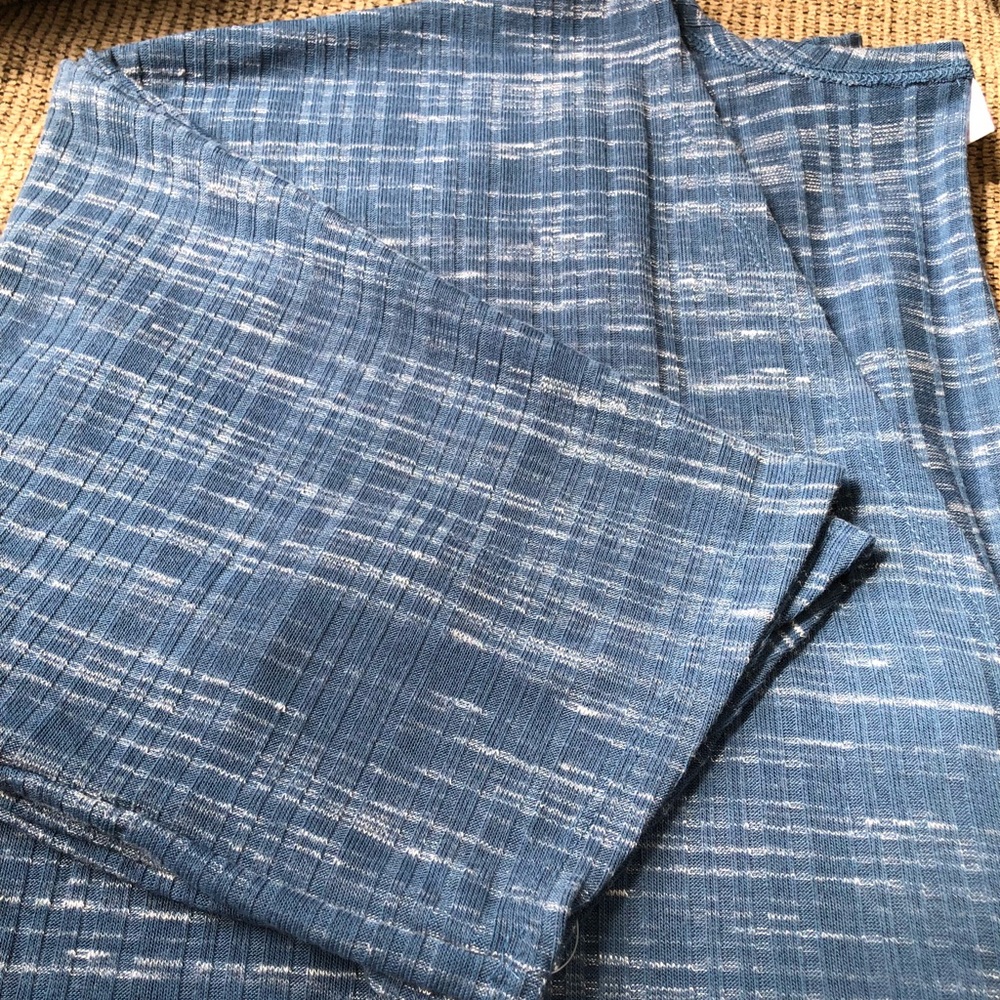 Large Coverup (LulaRoe Lindsay)